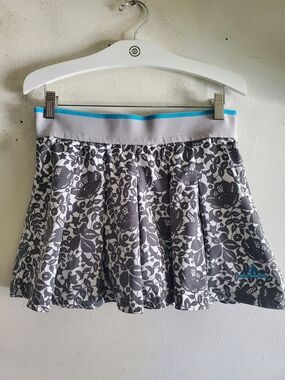 adidas X Stella McCartney  Barricade Women's Skort Size Medium.